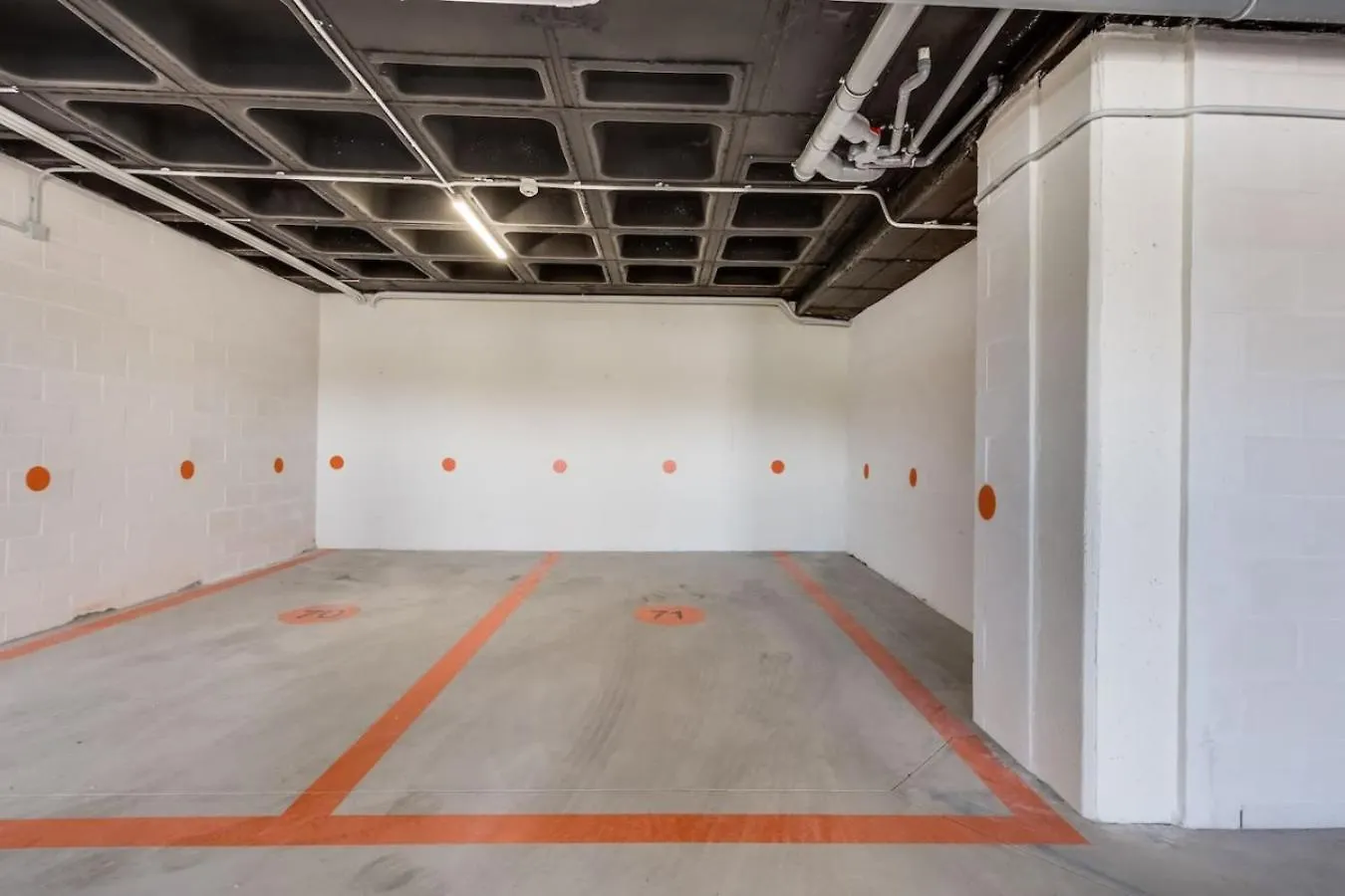 Brand New Penthouse In Εστεπόνα Διαμέρισμα