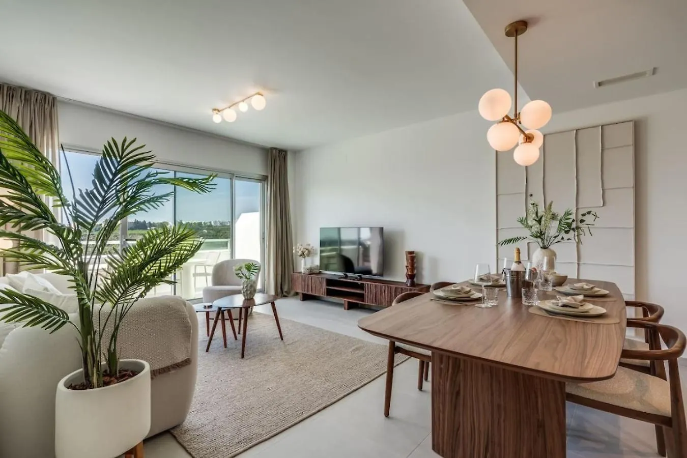 Brand New Penthouse In Εστεπόνα