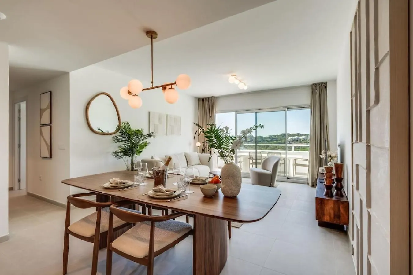 Brand New Penthouse In Εστεπόνα Διαμέρισμα